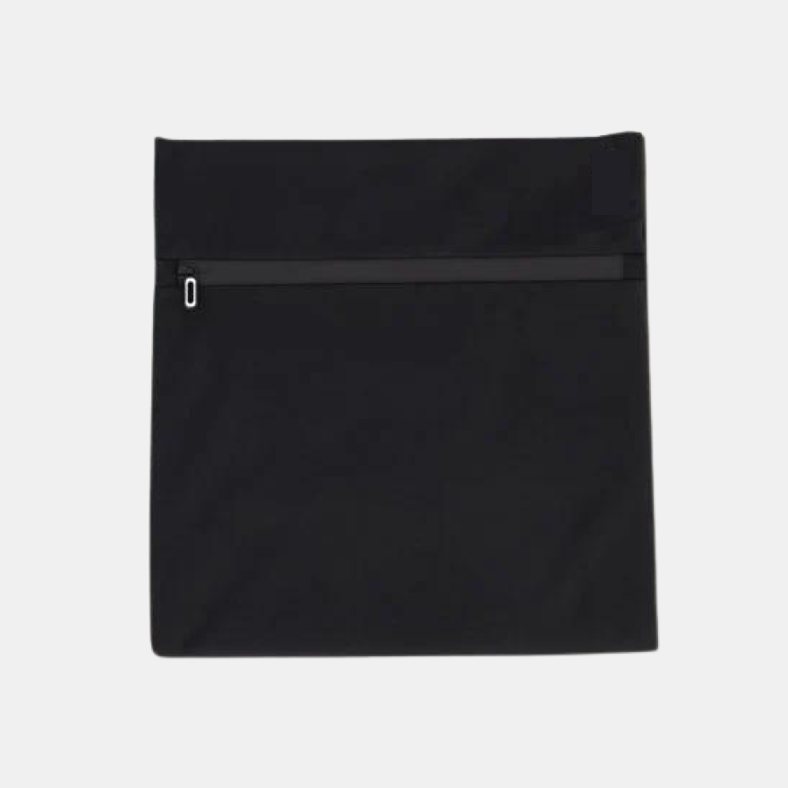 Take-along waterproof discreet pouch